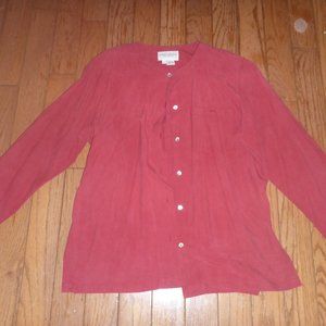 Woman's 100% Silk Button Up Shirt / Blouse w/ Shoulder Pads